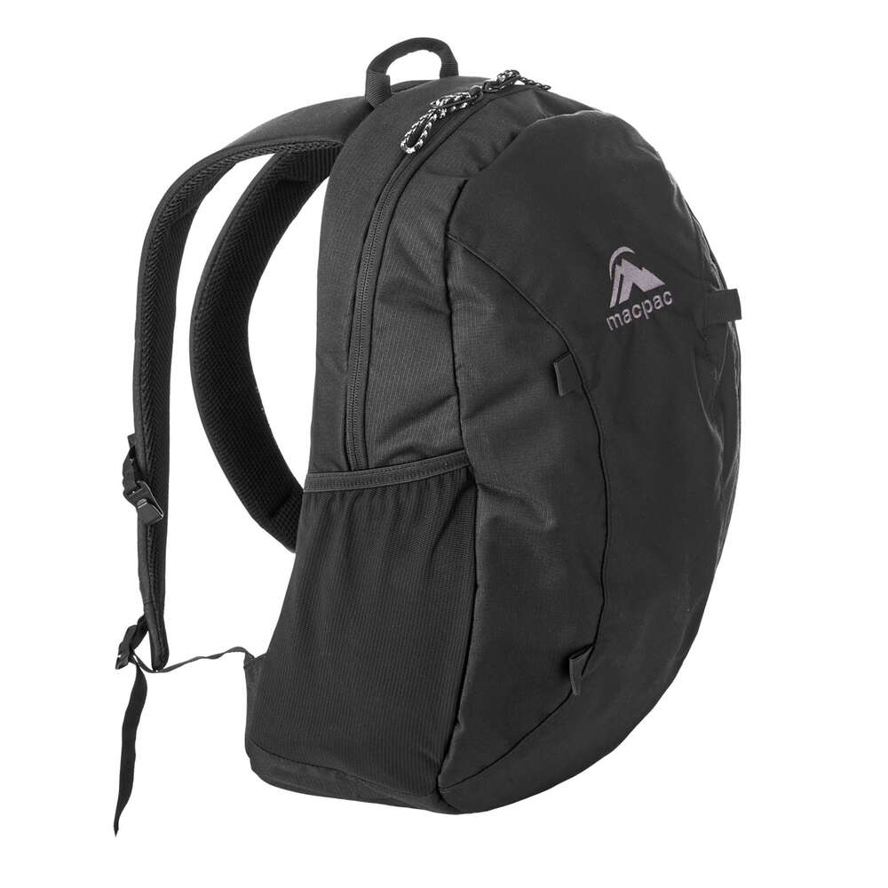 macpac Cerro Backpack Black 18 L - Black